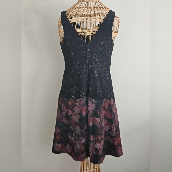 ADRIANNA PAPELL Dress, Size 4 - Picture 3 of 9